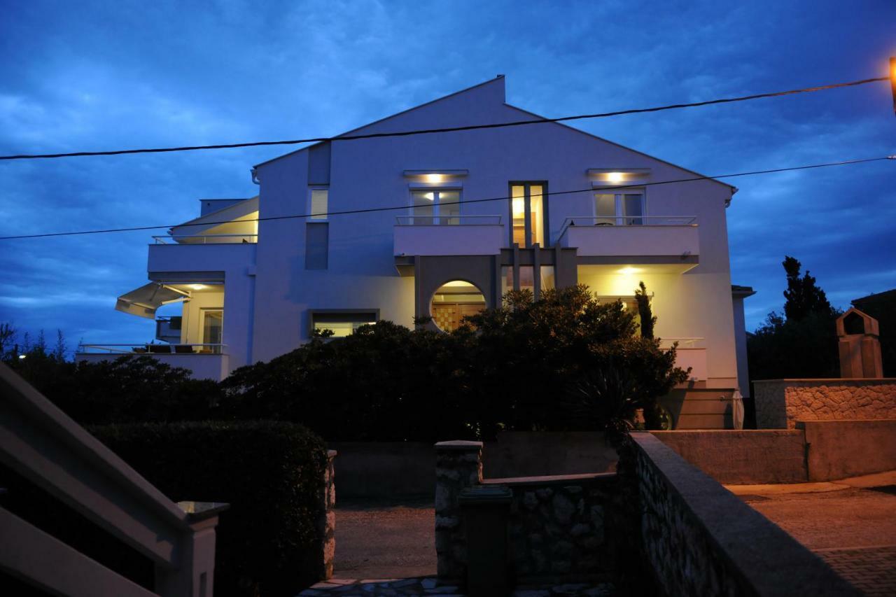Rooms Villa Ropus Novalja Zewnętrze zdjęcie